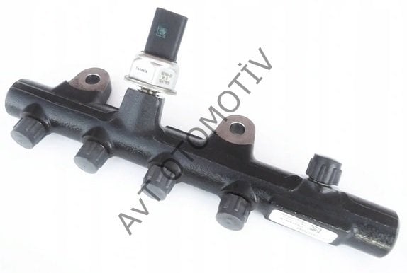 YAKIT RAMPASI (MUSURLU) MEGANE IV 8200704212, 175218188R, 175213876R