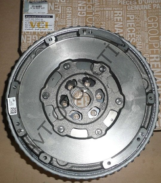 VOLANT MGN IV-CLIO IV MGN III 123100001R, 123005515R, 123104345R, 1233100QAB